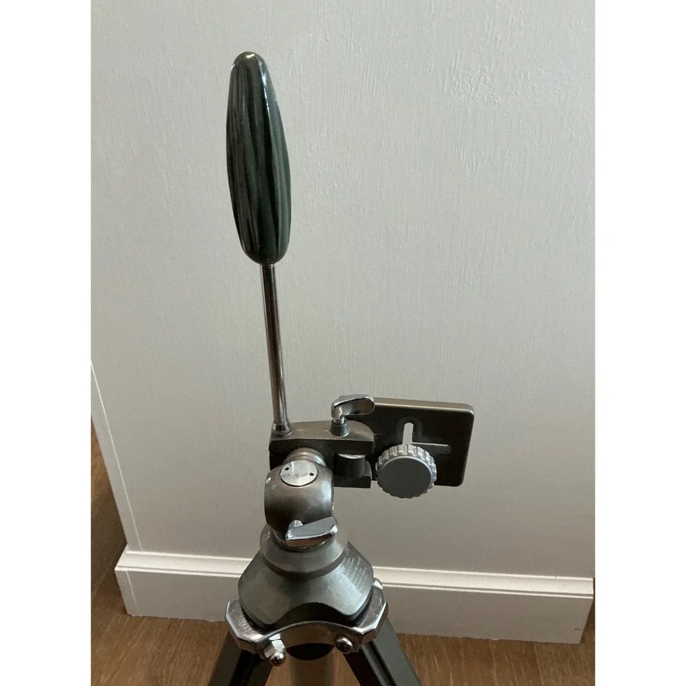 Vintage Hollywood Tripod Fully Extended Legs Cavalier Pan Tilt Friction Head